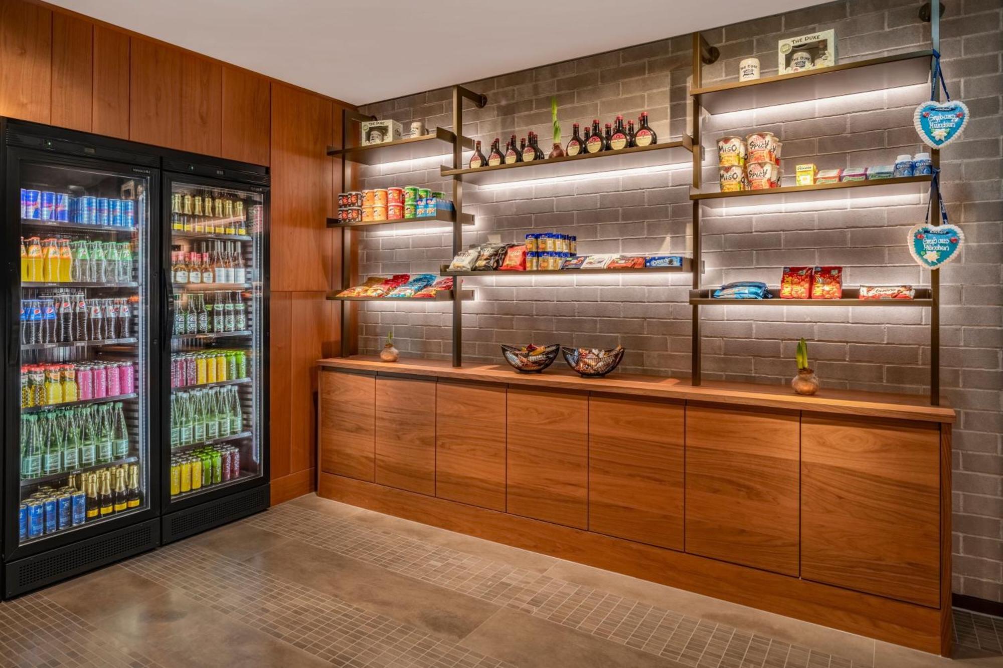 Marriott West 4*