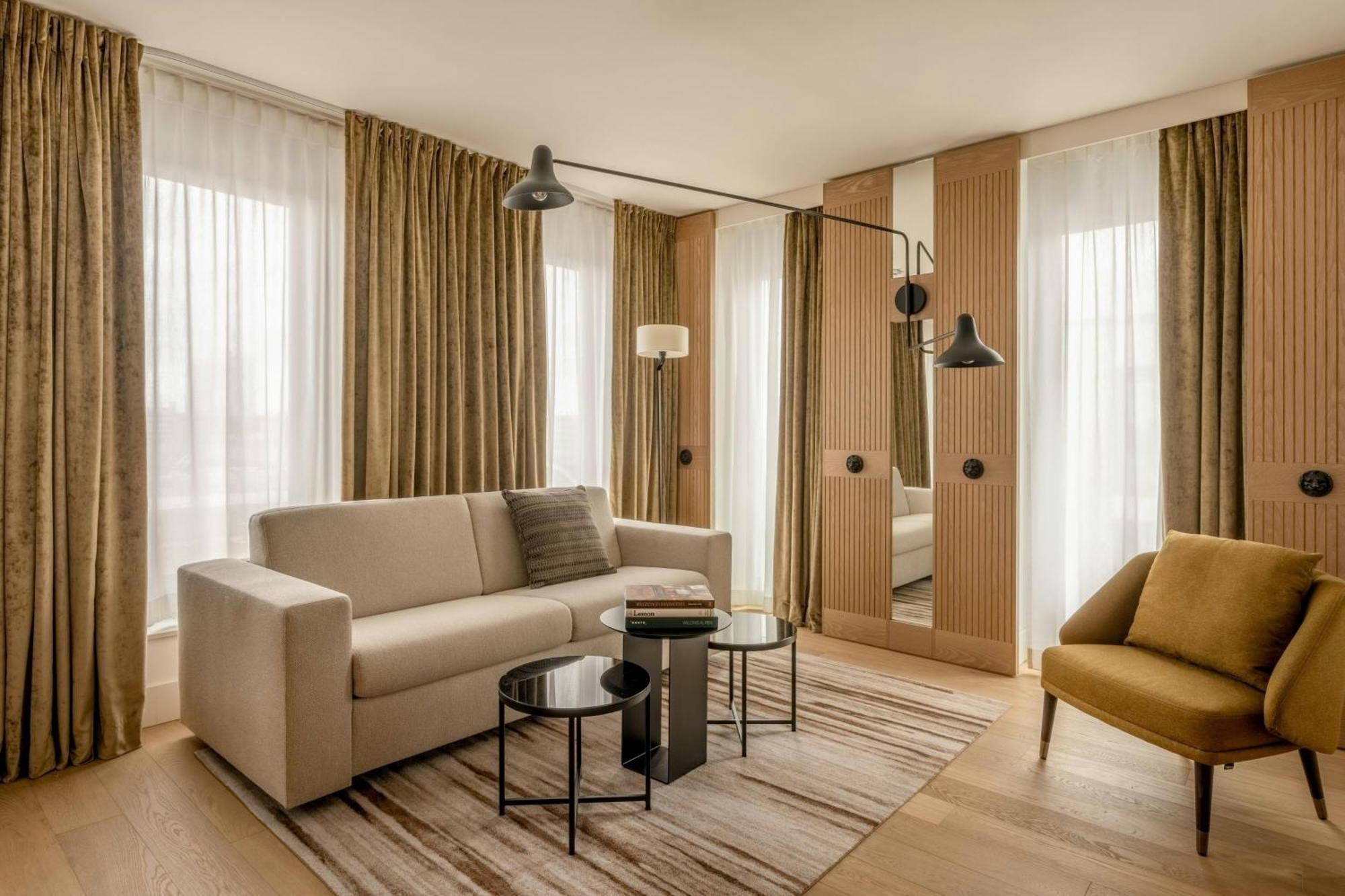 Hotel Marriott West